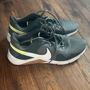 Nike Legend Essential 2 Iron Grey White Lime Green